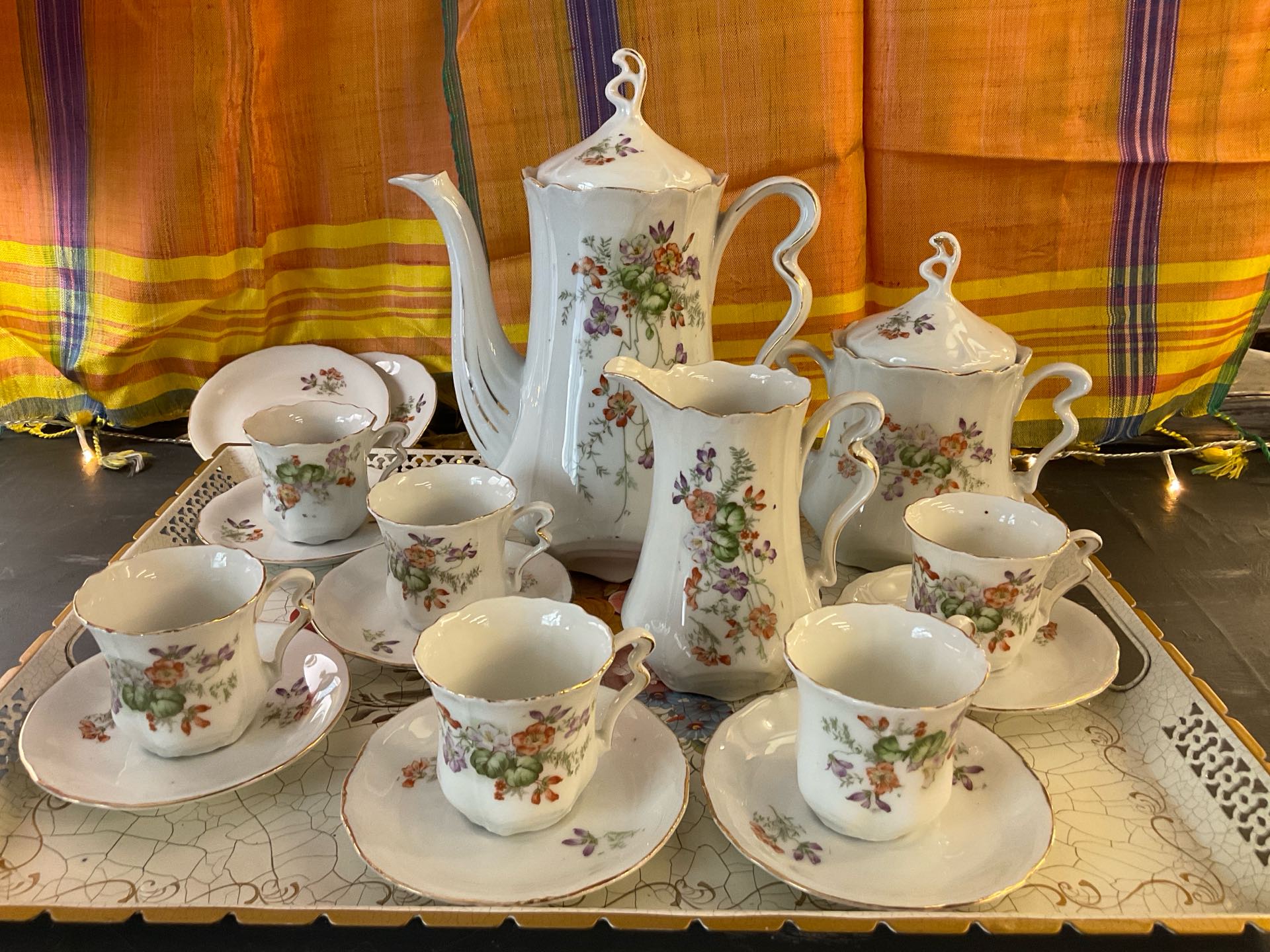 Servizio da caffè in porcellana