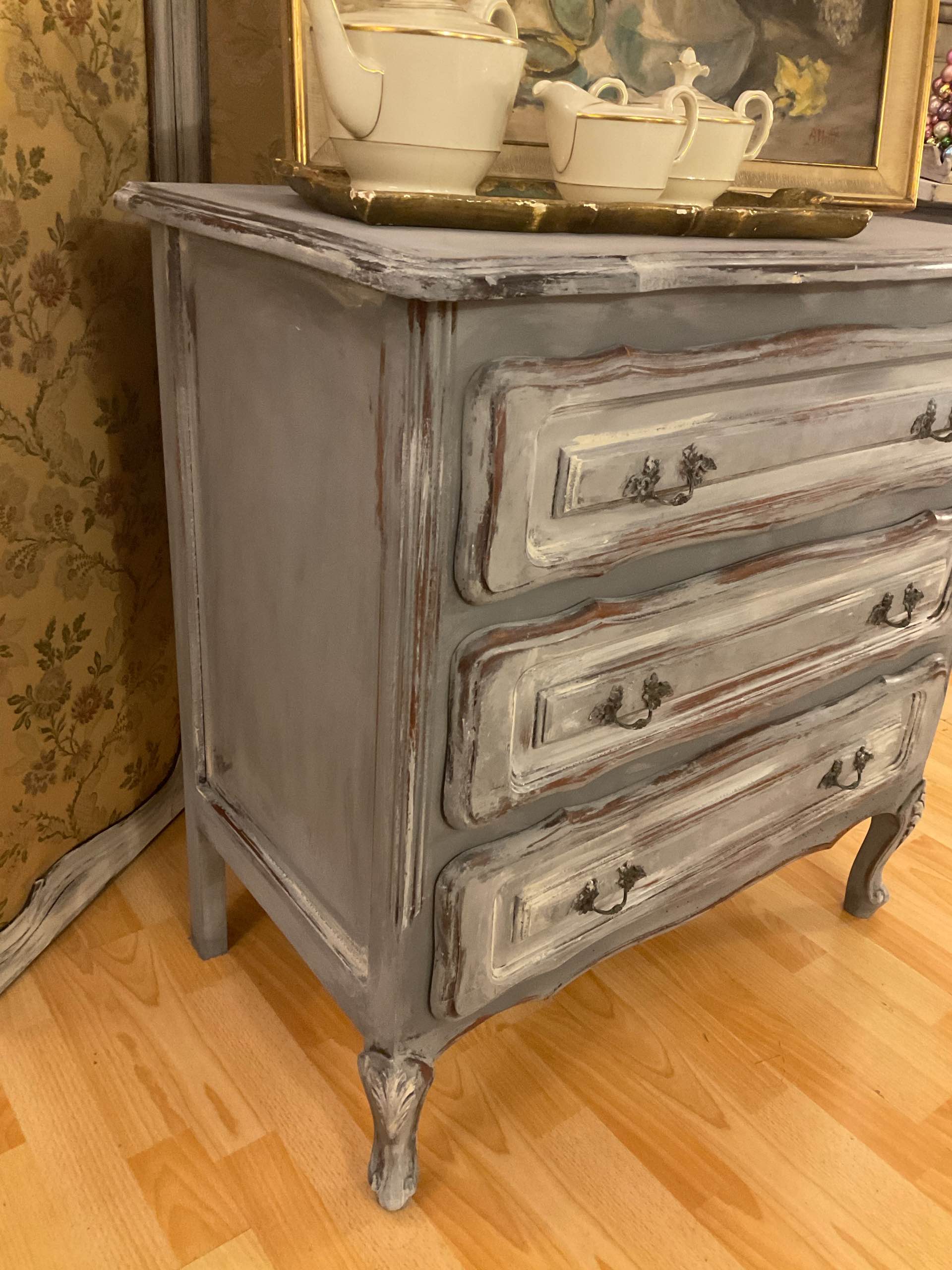 Cassettiera grigia - immagine 2