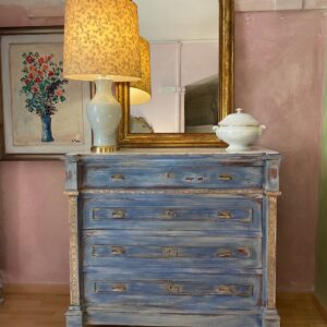 Comò tardo Ottocento